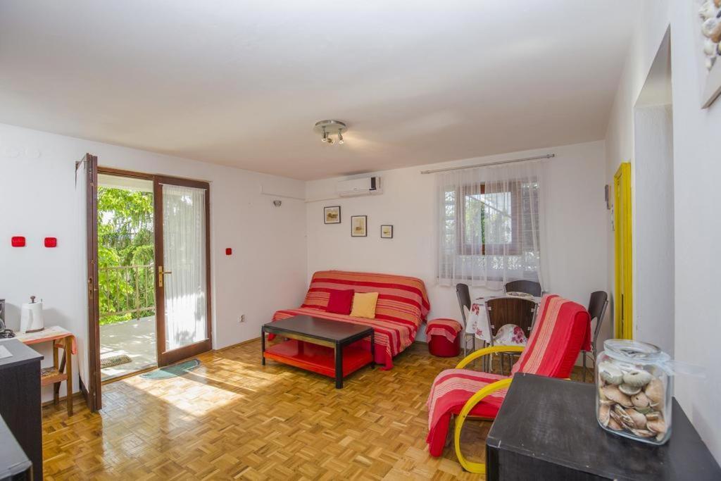 Apartman Laurus مالينسكا المظهر الخارجي الصورة